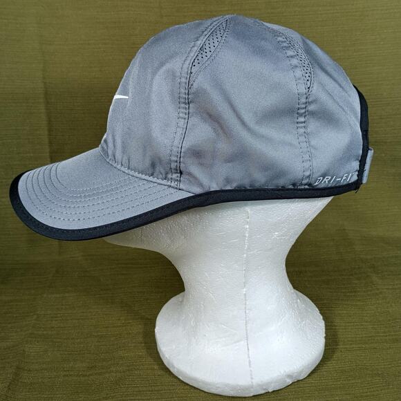Nike Featherlight Hat Cap Strap Back One Size Gray Black Dri-FIT Running - Picture 2 of 9
